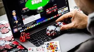 Classic Slots ဂိမ်း ၃ ကြိုး ဘားနှင့် Bell သင်္ကေတများ